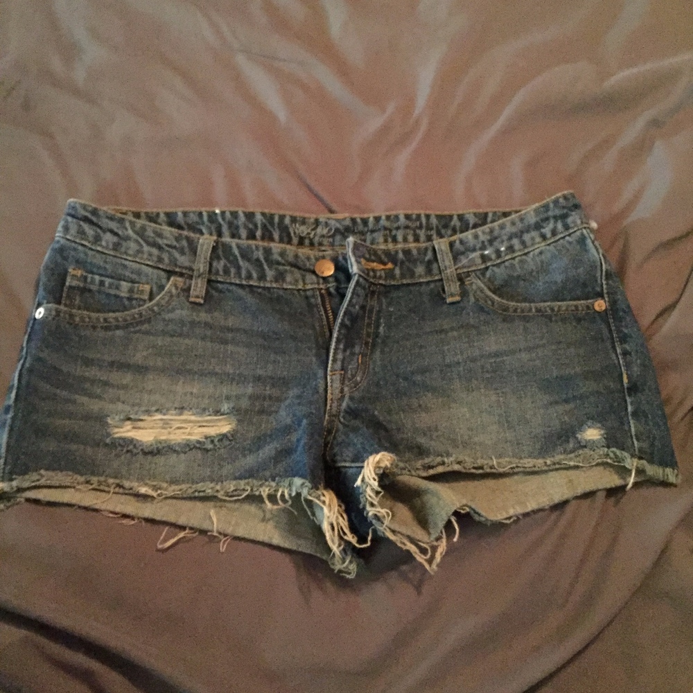 Mossimo Low Rise Short Shorts